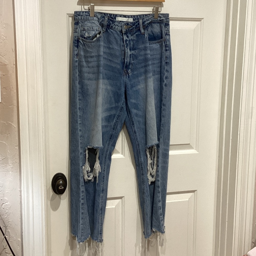 Altar'd State Light Blue Distressed Boyfriend Jeans